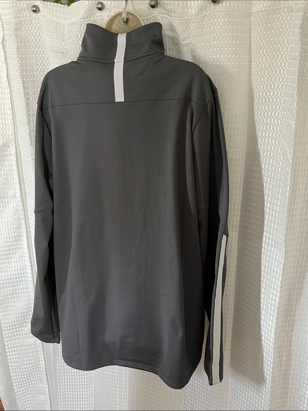 NWT Under Armour Women’s 2XL Gray 1/4 Zip Pullover Loose Fit Athletic Top - Picture 6 of 13